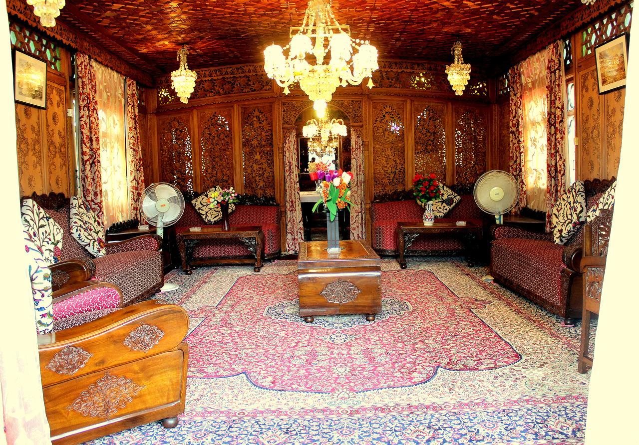 Hôtel Morning Star Group Of Houseboats à Srīnagar Extérieur photo